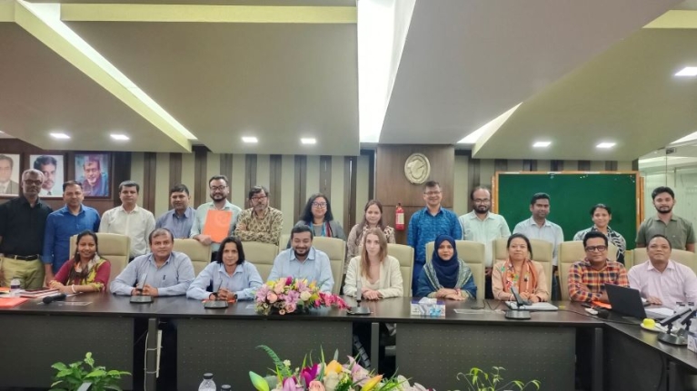 Melissa Kardana, ETI's Purchasing Practices Programme Lead engages with garment industry stakeholders in Bangladesh.