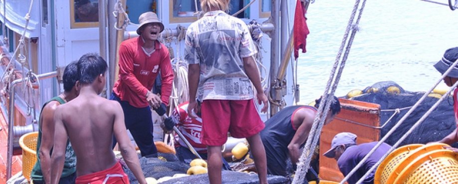 Migrant workers working on a Thai boat, Samut Sakhon, Thailand.