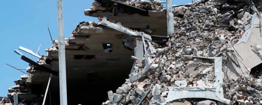 Destroyed building that collapsed from an earthquake. Photo credit: Shutterstock.