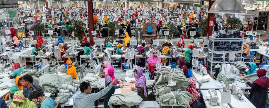 Women workers working inside garments factories a sign of women empowerment in Bangladesh. Photo credit: Shutterstock.