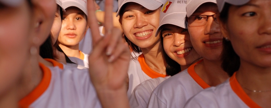 Vietnamese workers queue to vote for a union rep courtesy of ILO_IFC