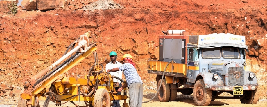 wagon drill machine to minimise dust