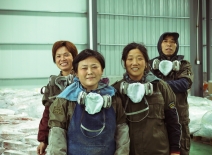 Chinese metal industry workers courtesy of the ILO